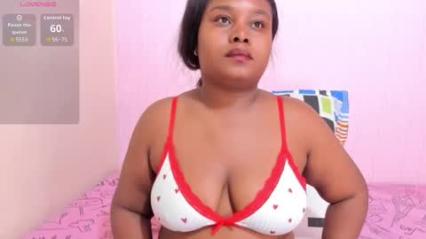aranna_wild online show from October 18, 2025, 11:33 am