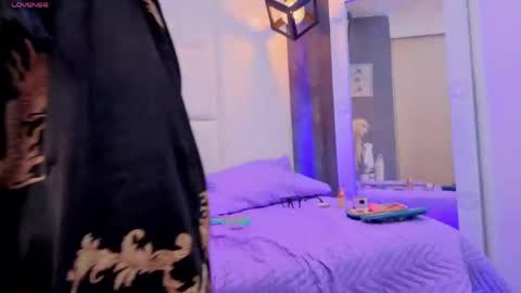 Snapshot of aranza_jones chatting on April 16, 2026, 1:45 pm Aranza online show from April 16, 2026, 1:45 pm