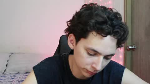 Snapshot of archi_love chatting on May 5, 2026, 10:51 pm ARCHIBALDO online show from May 5, 2026, 10:51 pm