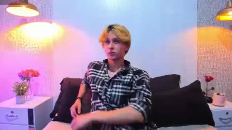 your archie  online show from August 8, 2026, 4:25 am