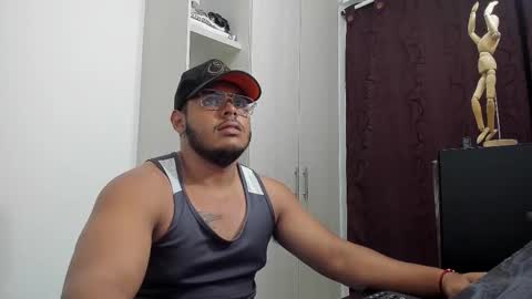 Mr arcila online show from January 12, 2026, 1:22 am