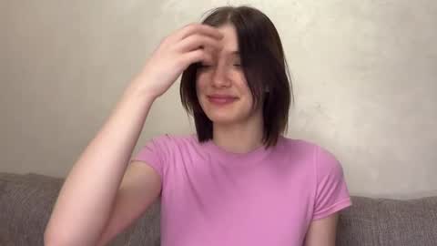 Caroline online show from March 31, 2026, 6:41 pm