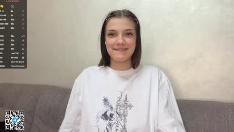 Caroline online show from April 3, 2026, 7:39 am