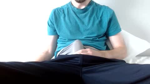 Arek online show from October 14, 2025, 1:01 pm