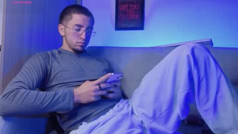 Snapshot of aresmassimox chatting on February 6, 2026, 12:19 pm Mateo online show from February 6, 2026, 12:19 pm