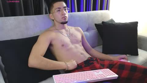 Snapshot of aresmassimox chatting on February 23, 2026, 1:19 pm Mateo online show from February 23, 2026, 1:19 pm