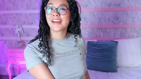 Ari online show from May 11, 2026, 4:04 pm