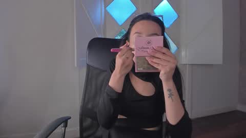 Ari Wilde online show from March 25, 2026, 12:33 pm