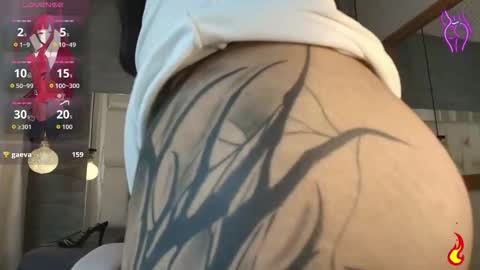 Ari  online show from October 31, 2025, 3:18 am