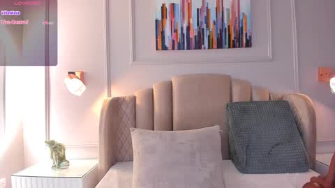 Snapshot of aria_greco chatting on February 28, 2025, 6:32 am Aria  online show from February 28, 2025, 6:32 am