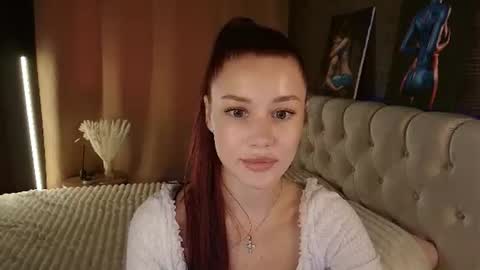 Snapshot of aria_mila chatting on July 3, 2026, 7:04 am aria_mila online show from July 3, 2026, 7:04 am