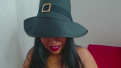 aria online show from September 19, 2025, 11:05 pm