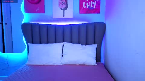 Snapshot of aria_russo chatting on June 12, 2026, 3:00 pm Aria online show from June 12, 2026, 3:00 pm
