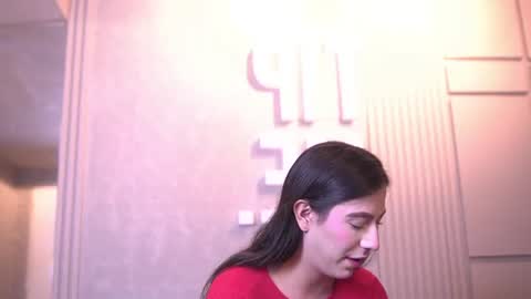 Snapshot of ariaa_isabell chatting on June 24, 2026, 6:40 pm Ariaa online show from June 24, 2026, 6:40 pm