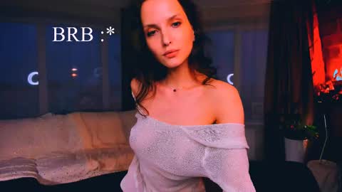 Snapshot of ariadna_s chatting on May 18, 2026, 4:07 am Ariadna online show from May 18, 2026, 4:07 am