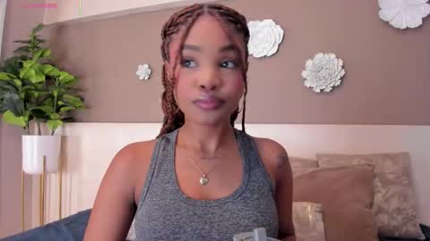 Aria Foster online show from November 29, 2025, 3:53 am