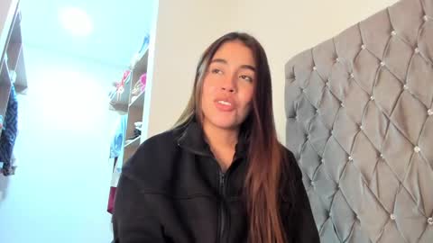 Aria Montgomery online show from December 30, 2024, 4:09 am