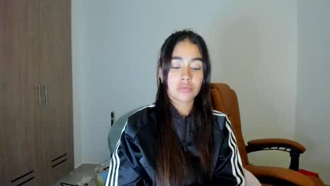 Aria Montgomery online show from February 28, 2025, 6:21 am