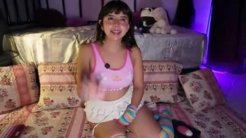 Snapshot of ariamoonlight chatting on June 6, 2026, 5:39 pm online show from June 6, 2026, 5:39 pm