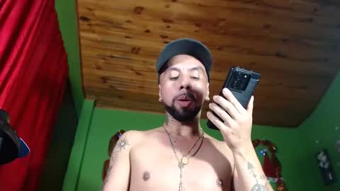 Snapshot of arian_pervert chatting on December 30, 2024, 3:57 pm arian pervert online show from December 30, 2024, 3:57 pm