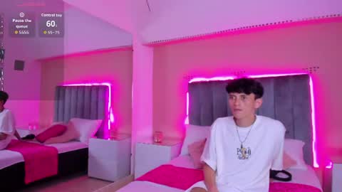 ariana_cri_x online show from July 15, 2026, 1:05 pm
