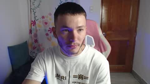 Snapshot of ariana_esteban07 chatting on February 21, 2026, 10:38 am ariana_esteban07 online show from February 21, 2026, 10:38 am