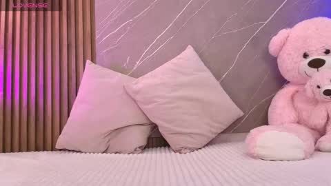 Ariana online show from February 25, 2026, 12:15 pm