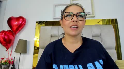 Snapshot of ariana_martins chatting on February 15, 2025, 8:11 pm ARI online show from February 15, 2025, 8:11 pm