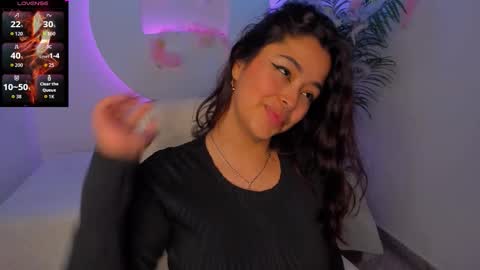 Ariana  online show from October 31, 2025, 1:34 pm