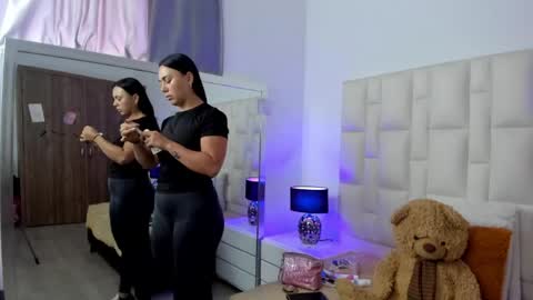  ariana  online show from April 13, 2026, 4:12 pm