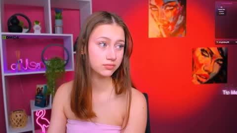 Snapshot of arianaa_cat chatting on June 2, 2026, 6:54 pm arianaa_cat online show from June 2, 2026, 6:54 pm