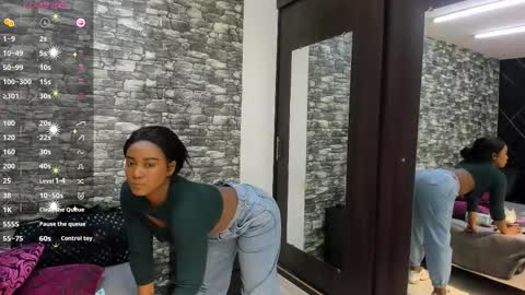 Ariana online show from October 31, 2025, 12:06 pm