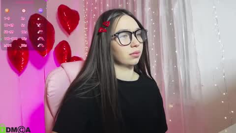 arianahot777 online show from February 17, 2025, 7:31 pm