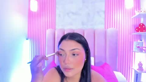 ArianaRougee online show from June 26, 2026, 3:11 am