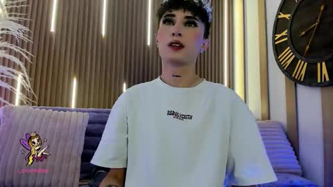 Ari  online show from November 21, 2025, 1:21 pm