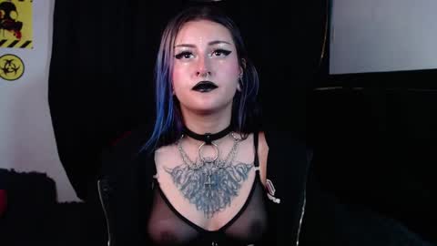 help me 100 hands up my OF is Free  online show from December 6, 2024, 3:41 am