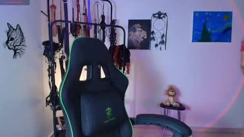 arianna_connorr online show from April 15, 2026, 3:46 am