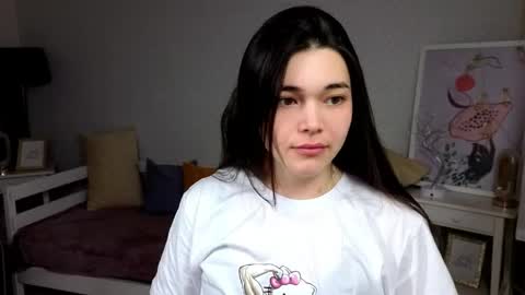 arianna_grandi online show from April 25, 2026, 3:42 am