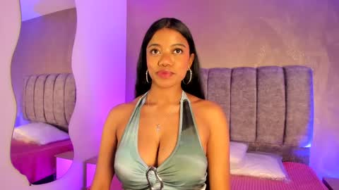 arianna_roxe_ online show from June 10, 2026, 8:57 am