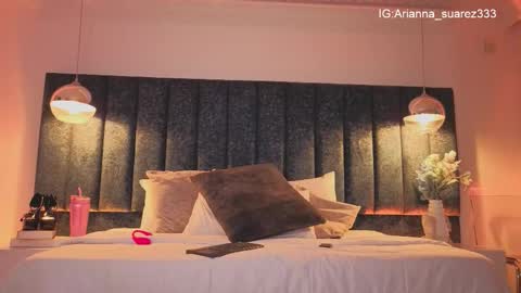 Snapshot of arianna_suarez1 chatting on November 11, 2025, 7:58 pm Arianna online show from November 11, 2025, 7:58 pm