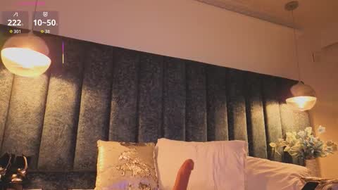 Snapshot of arianna_suarez1 chatting on January 31, 2026, 7:34 pm Arianna online show from January 31, 2026, 7:34 pm