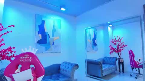 arianna_sweeet online show from October 24, 2025, 3:36 am