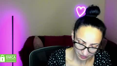 Arianna online show from October 3, 2025, 5:43 pm