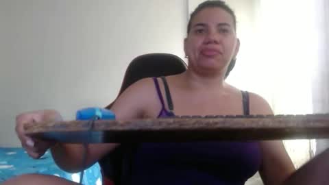 Snapshot of ariannaloovel chatting on November 14, 2025, 6:06 pm ariannaloovel online show from November 14, 2025, 6:06 pm