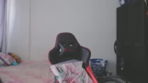 Snapshot of ariannaloovel chatting on February 17, 2026, 6:03 pm ariannaloovel online show from February 17, 2026, 6:03 pm