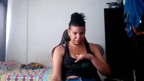 Snapshot of ariannaloovel chatting on July 9, 2026, 4:55 pm ariannaloovel online show from July 9, 2026, 4:55 pm