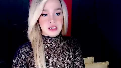 Snapshot of arianne_xoxo777 chatting on December 12, 2024, 12:33 pm ARIANNE CUMS  online show from December 12, 2024, 12:33 pm