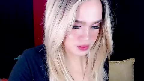 Snapshot of arianne_xoxo777 chatting on December 17, 2024, 11:17 am ARIANNE CUMS  online show from December 17, 2024, 11:17 am