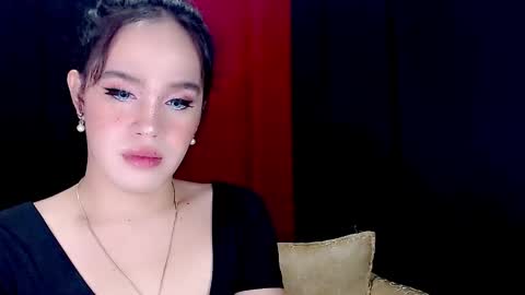 Snapshot of arianne_xoxo777 chatting on December 17, 2024, 3:39 pm ARIANNE CUMS  online show from December 17, 2024, 3:39 pm