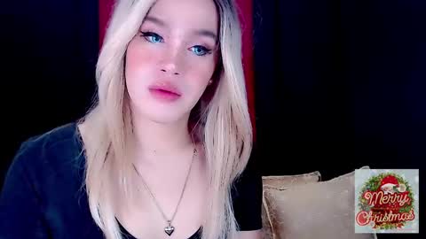 Snapshot of arianne_xoxo777 chatting on December 26, 2024, 5:15 am ARIANNE CUMS  online show from December 26, 2024, 5:15 am